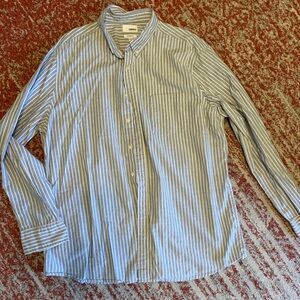 Sonoma Men’s Gray and White Striped Button-Down Shirt